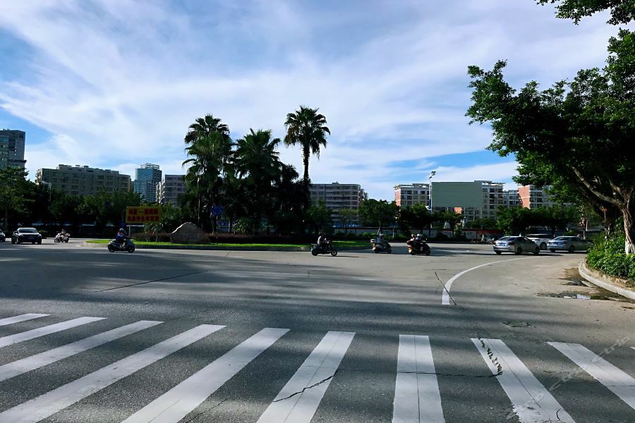 Atour Hotel Maoming Экстерьер фото
